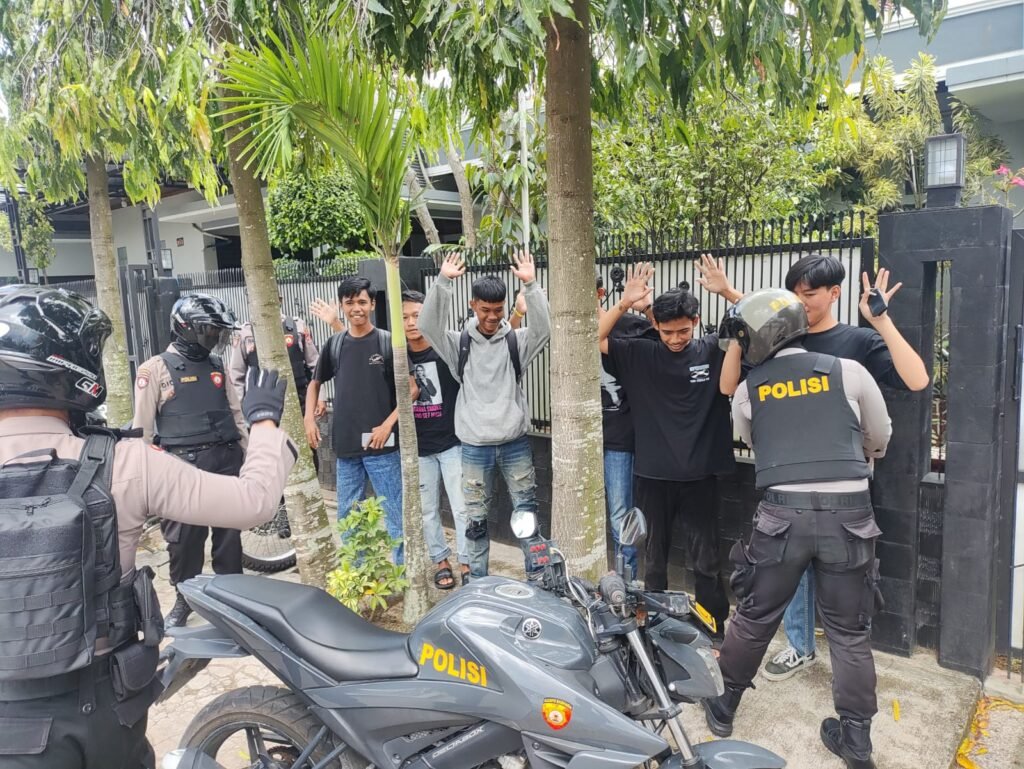 Berawal Saling Ejek di Instragram, 5 Pelajar SMP Diamankan Polisi di Bandar Lampung. (Dok.Bechannel)