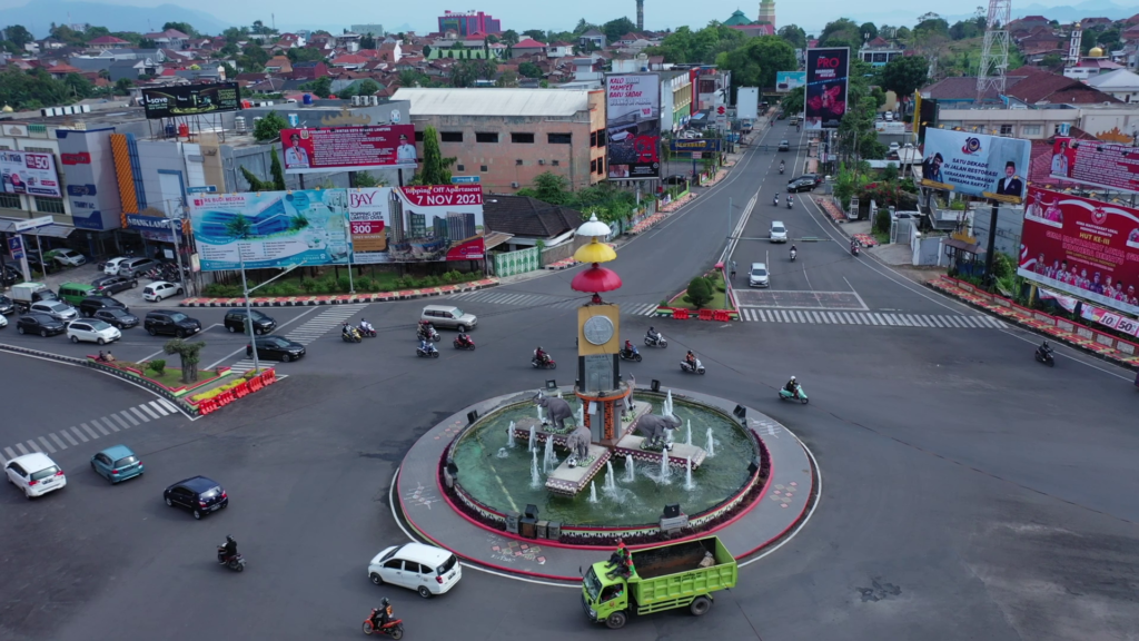 Tugu Adipura Kota Bandar Lampung (Bechannel)