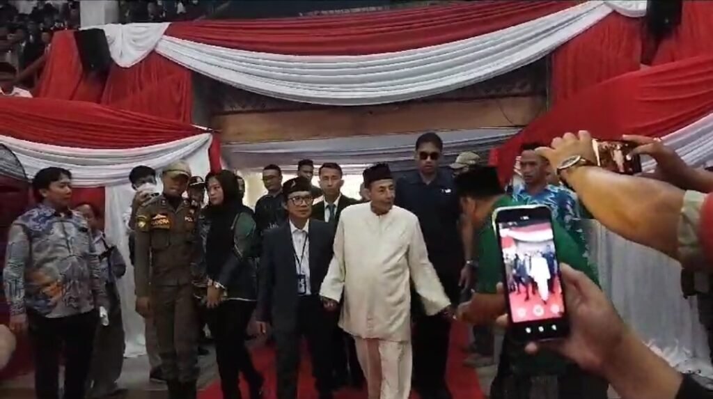 Habib Luthfi bin Yahya hingga Para Pejabat Hadir Dalam Gelar Doktor Honoris Causa Herman HN